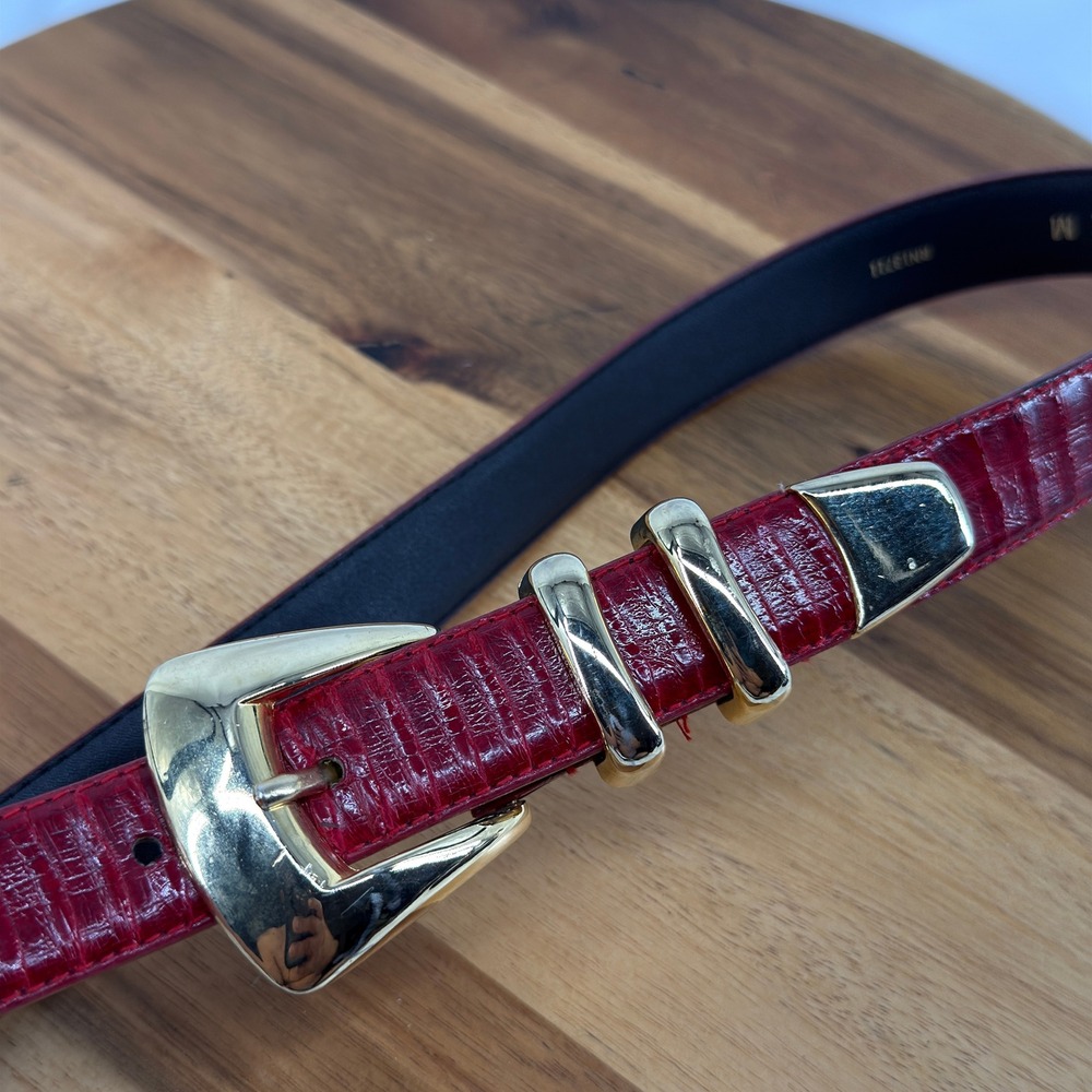 Vintage Amanda Smith Genuine Snake Skin Belt Women M Red Gold Buckle RN13711 - Picture 5 of 8